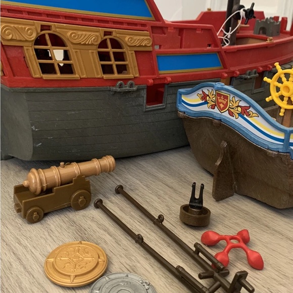 Playmobil Pirate Ship Playset - Picture 12 of 12